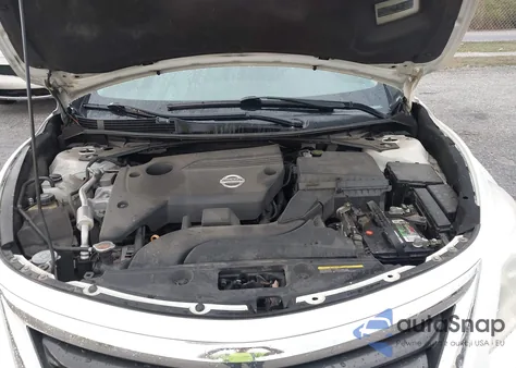 2014 Nissan Altima 2.5/2.5 S/2.5 Sl/2.5 Sv из США, поврежденный, VIN 1N4AL3AP4EC287833